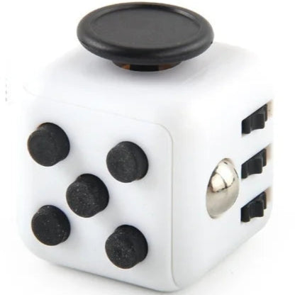 Cubo Sensitivo Relaxante para Brincar com os Dedos